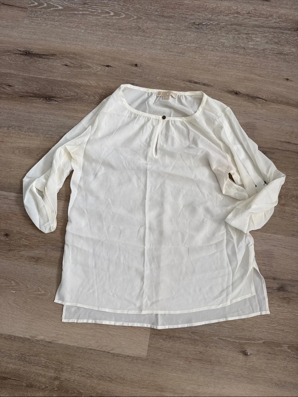 Michael Kors Cream Rounded-Neck Button-Accent Blouse